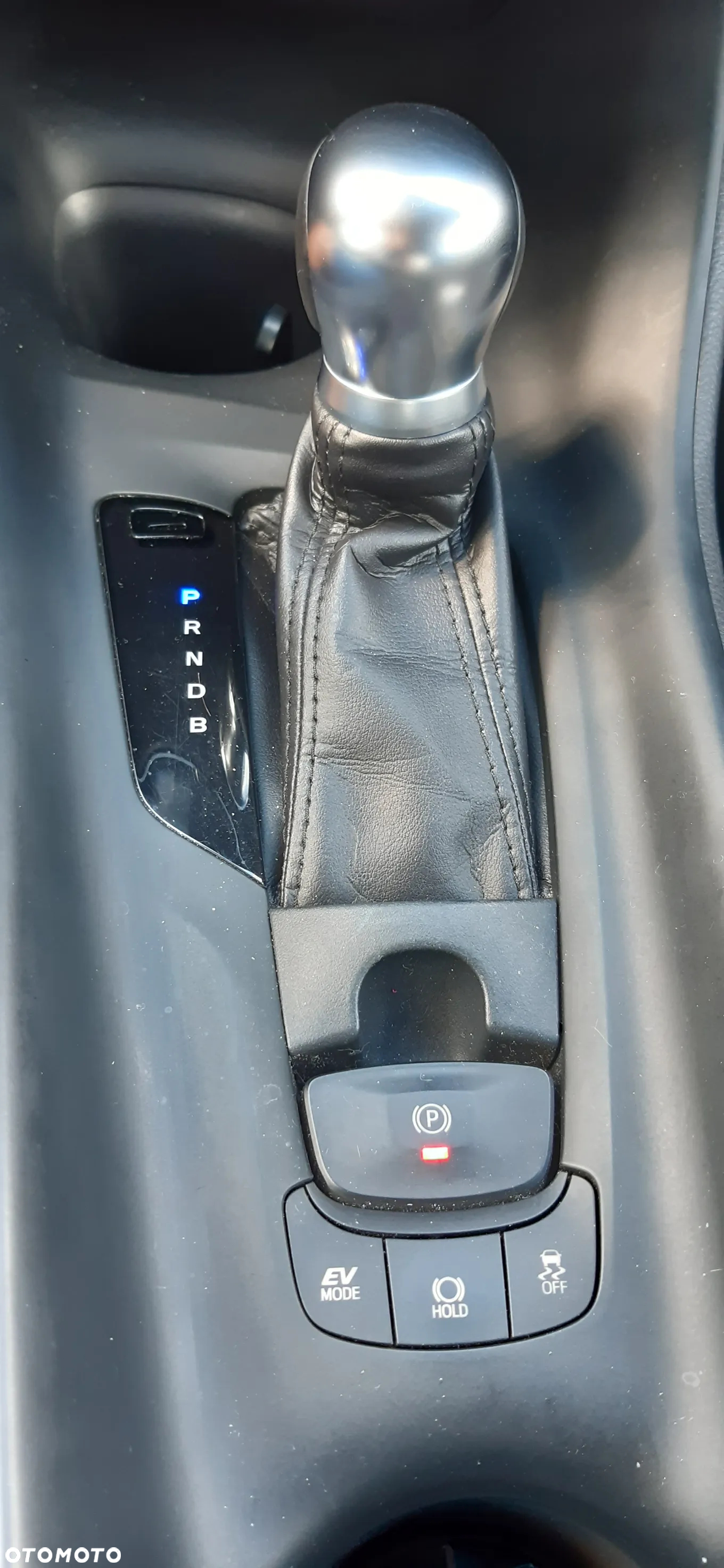 Toyota C-HR 1.8 Hybrid Premium - 13