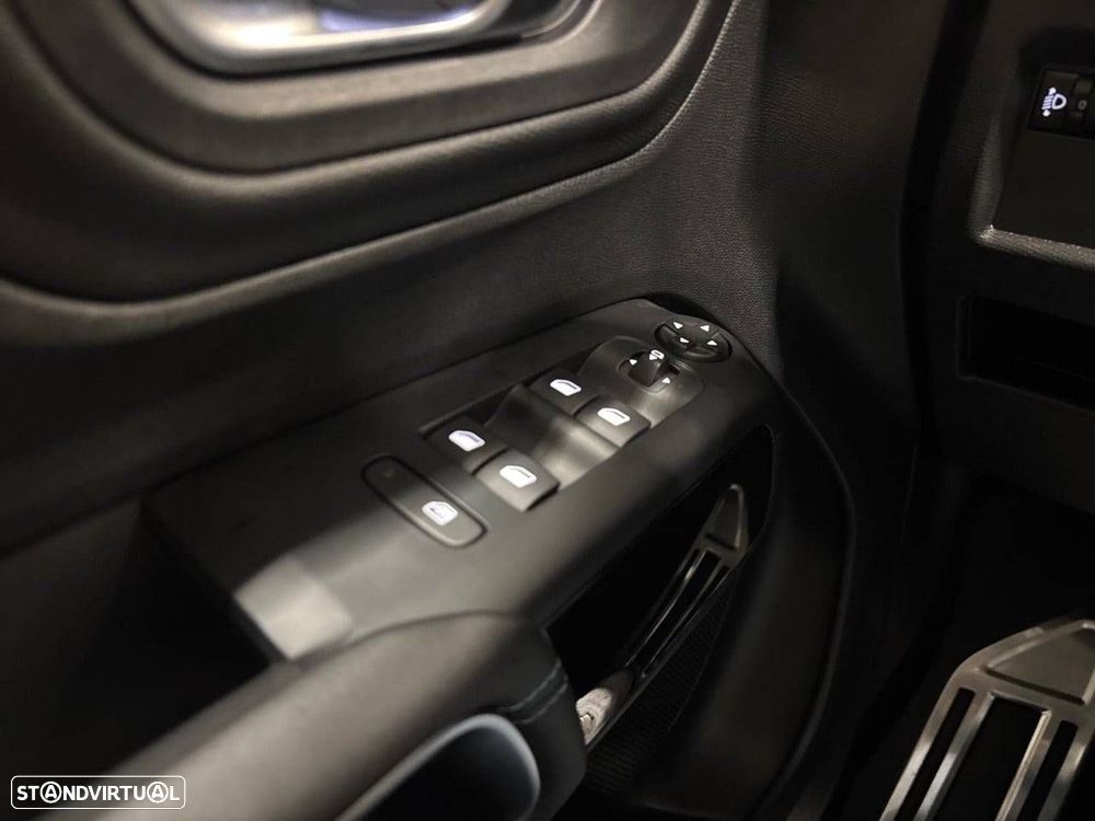 Citroën C5 Aircross 1.6 Hybrid Shine e-EAT8 - 23