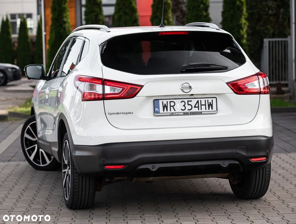 Nissan Qashqai 1.6 DCi ALL-MODE 4x4i TEKNA - 4