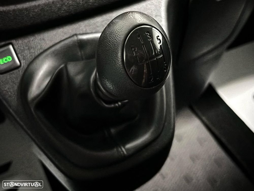 Renault Trafic 1.6 dCi L2H1 1.2T SS - 22