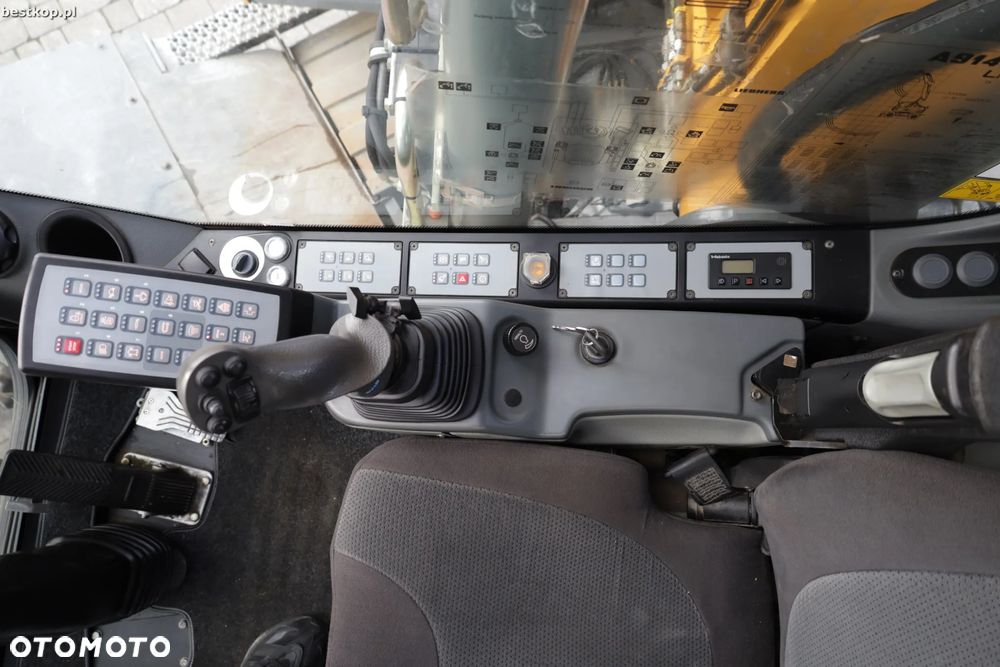 Liebherr A914 Compact - 31
