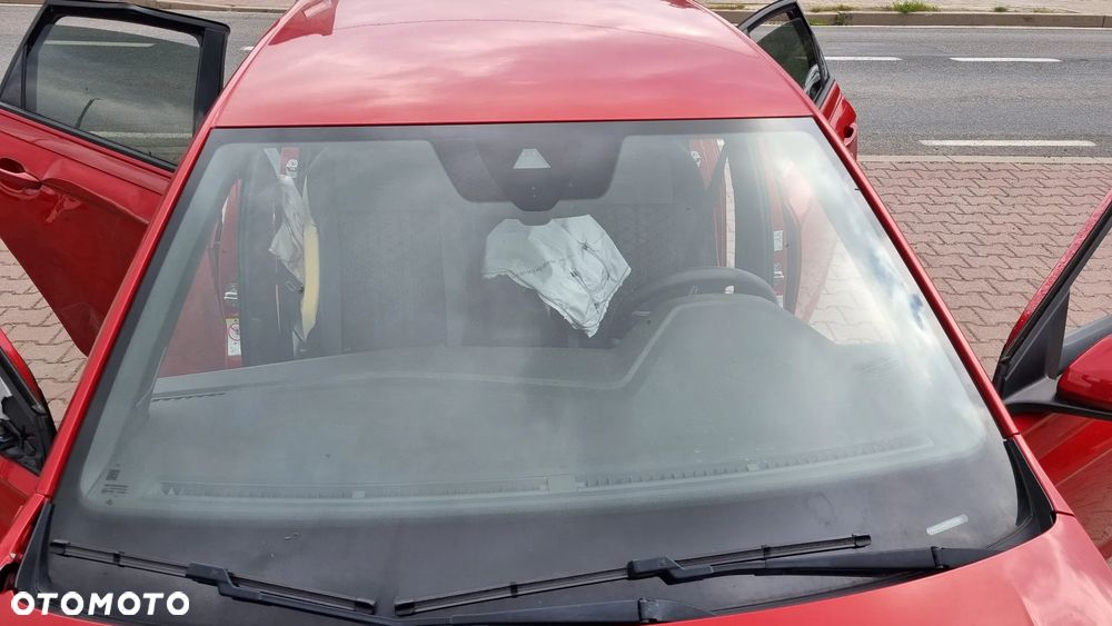 Volkswagen Polo 1.0 TSI OPF R-Line - 32
