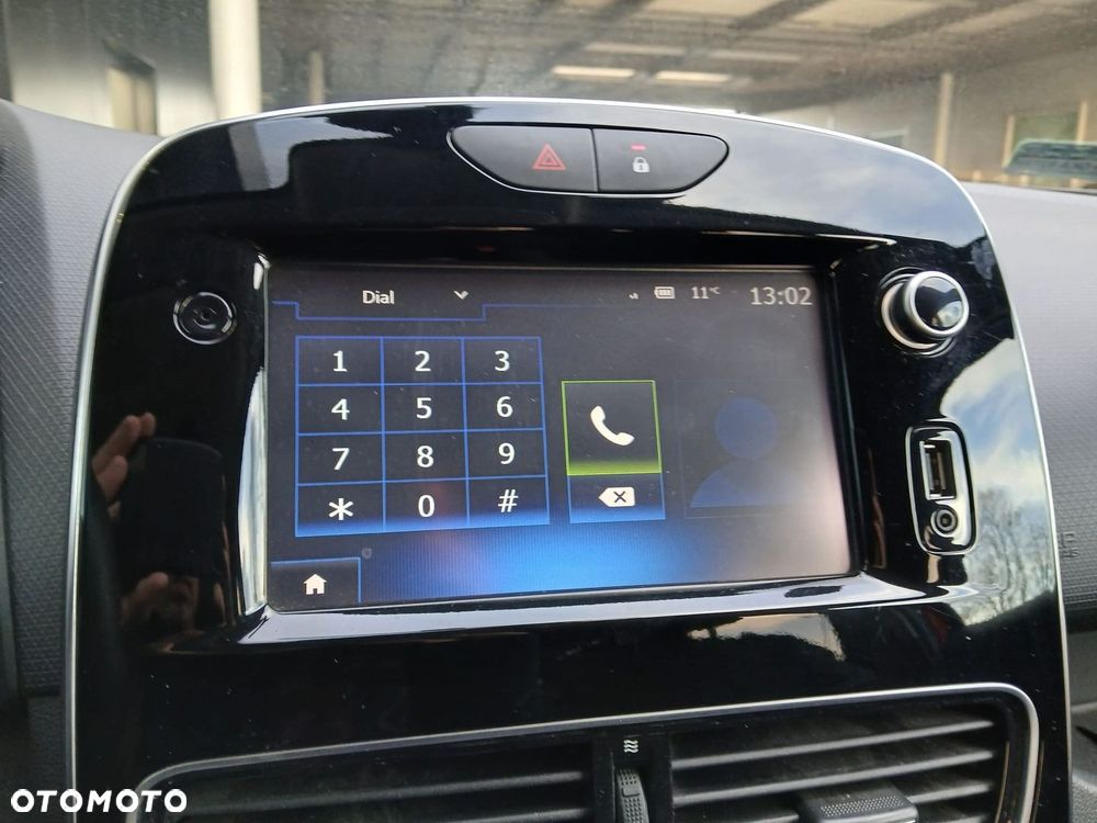 Renault Clio 1.2 16V Alize - 17