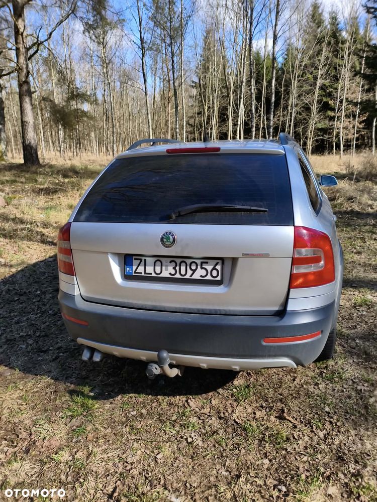 Skoda Octavia 2.0 TDI DPF Scout 4x4 - 5