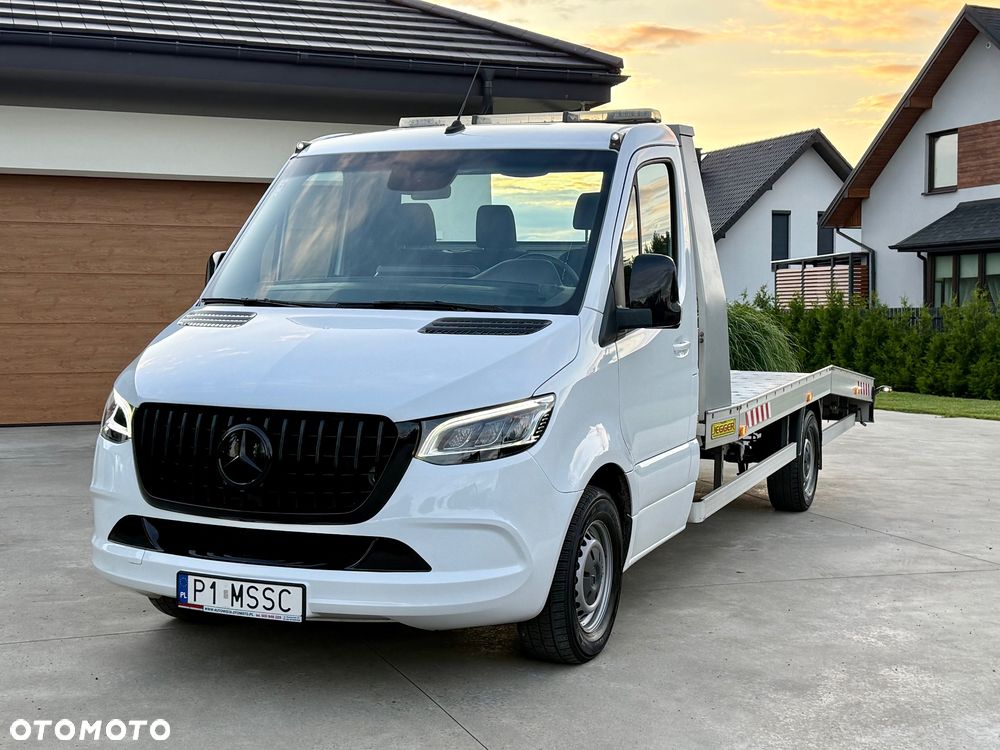 Mercedes-Benz Sprinter - 5