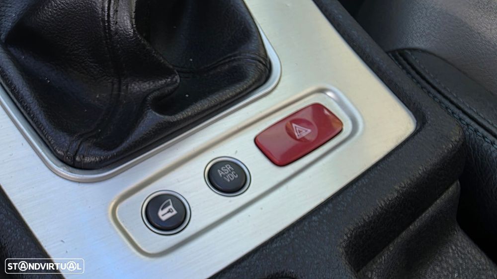 Alfa Romeo Spider 2.4 JTDM - 25