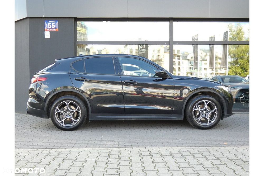 Alfa Romeo Stelvio 2.0 Turbo Sprint Q4 - 2