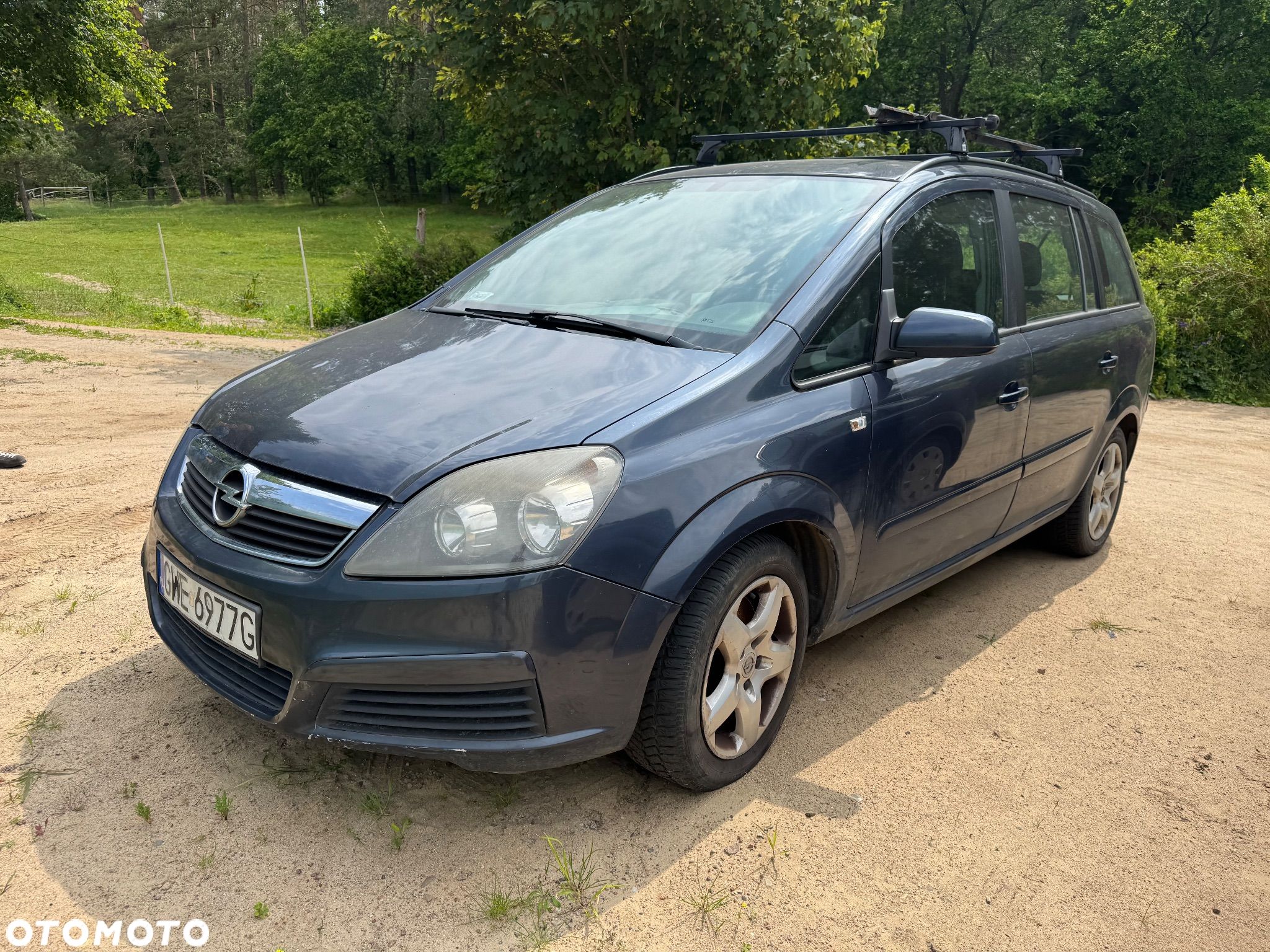 Opel Zafira - 1