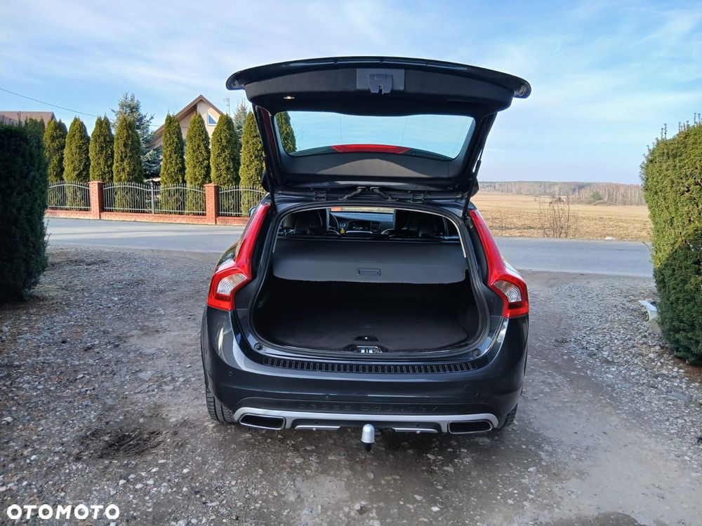 Volvo V60 D3 Summum - 39