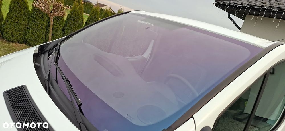 Opel Vivaro - 12