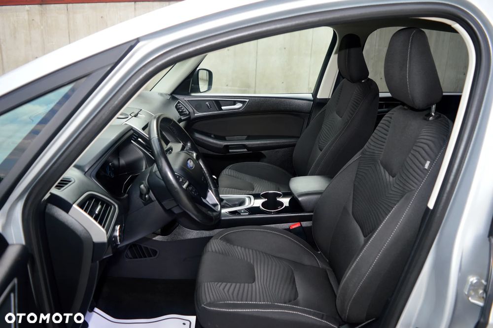 Ford S-Max - 9