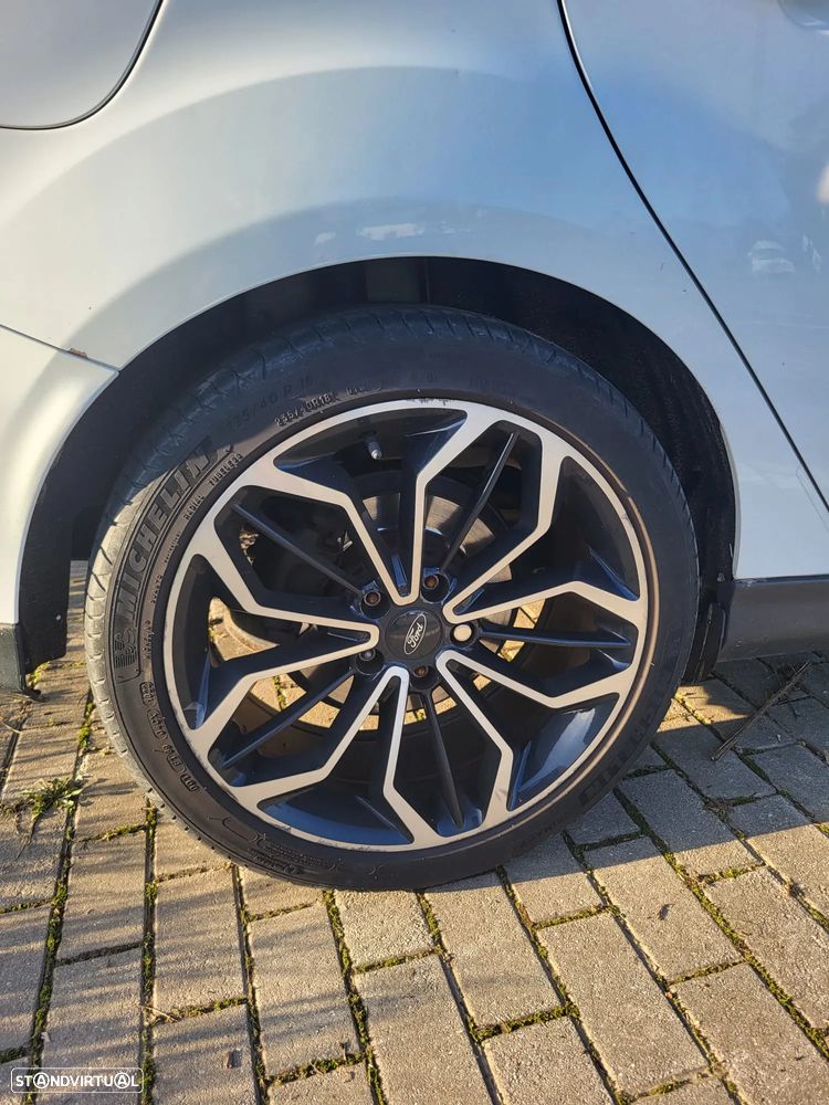 Ford Focus - 20