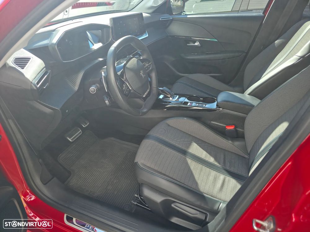 Peugeot 208 PureTech 100 EAT8 Allure Pack - 14