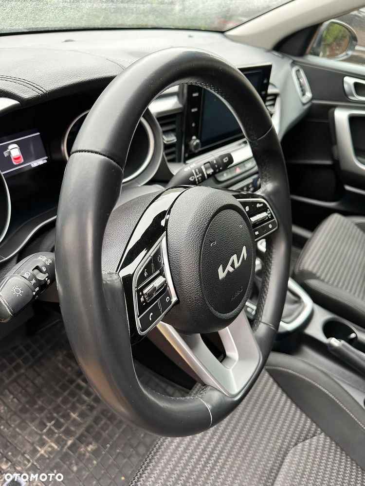 Kia XCeed - 9