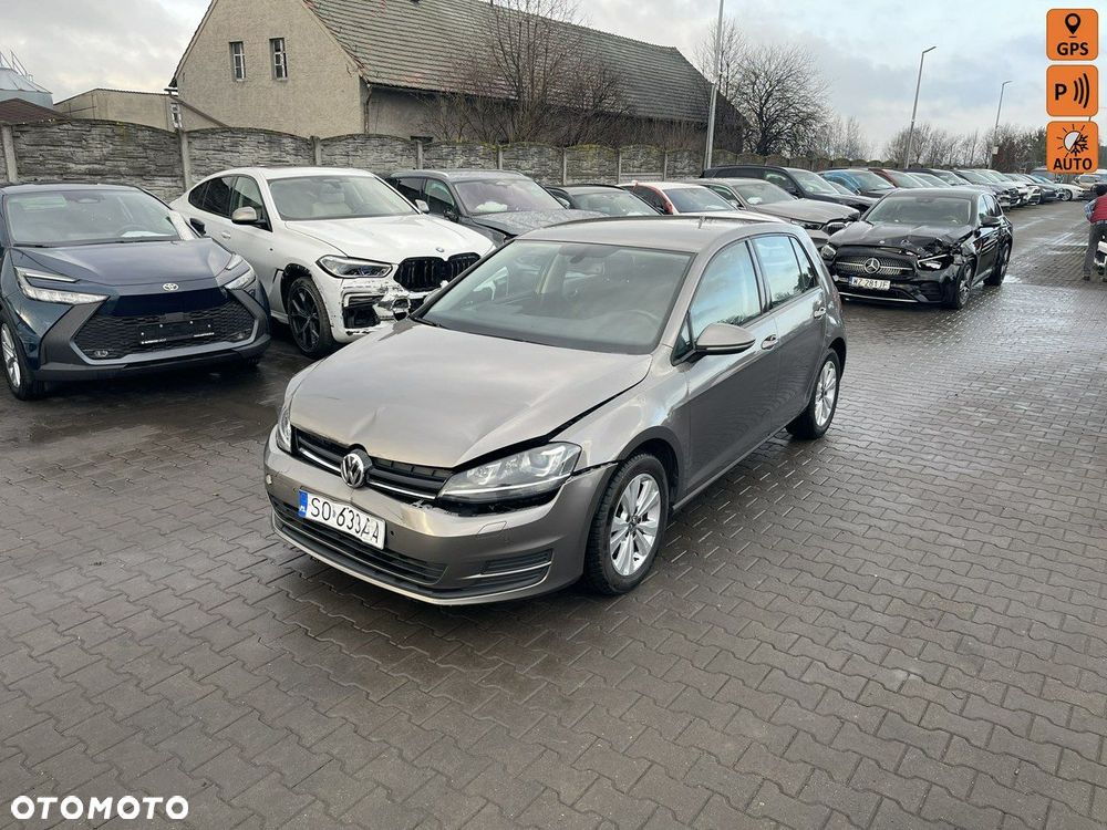 Volkswagen Golf 1.4 TSI BMT Comfortline - 1