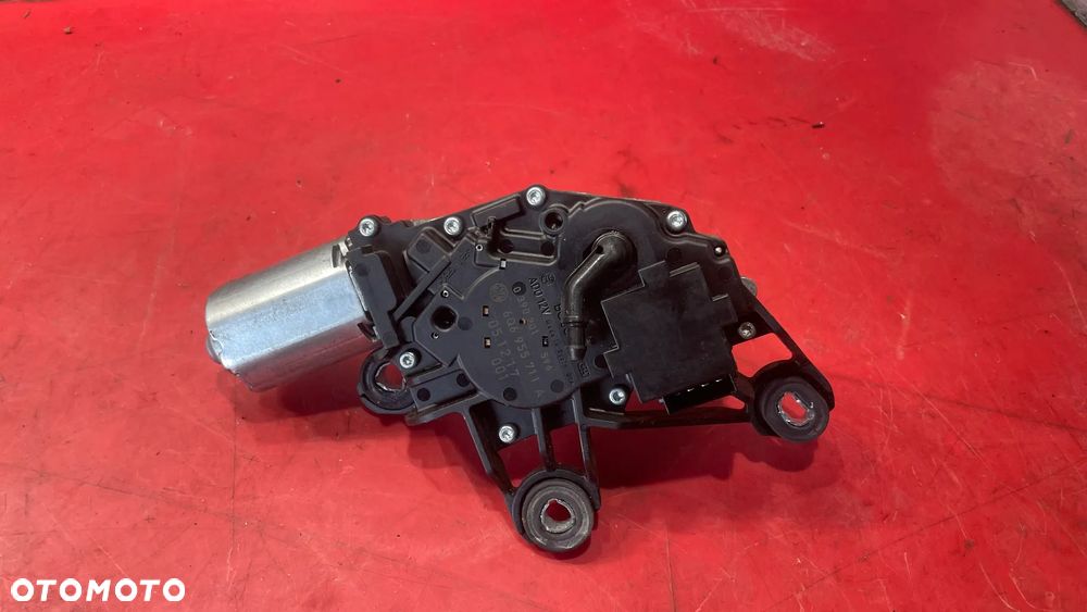 SILNICZEK WYCIERACZKI VW POLO 9N 6Q6955711A - 1