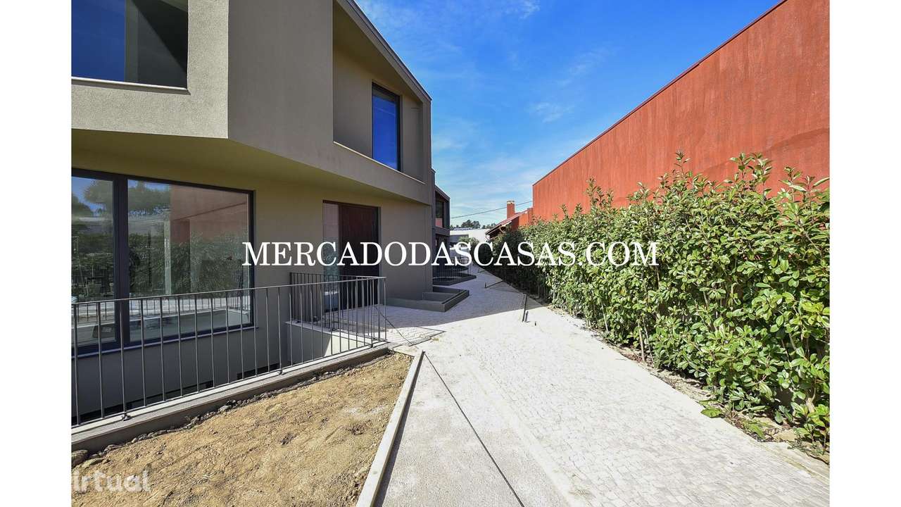 Moradia Geminada T3+1 em Canidelo, Praia - Grande imagem: 3/19