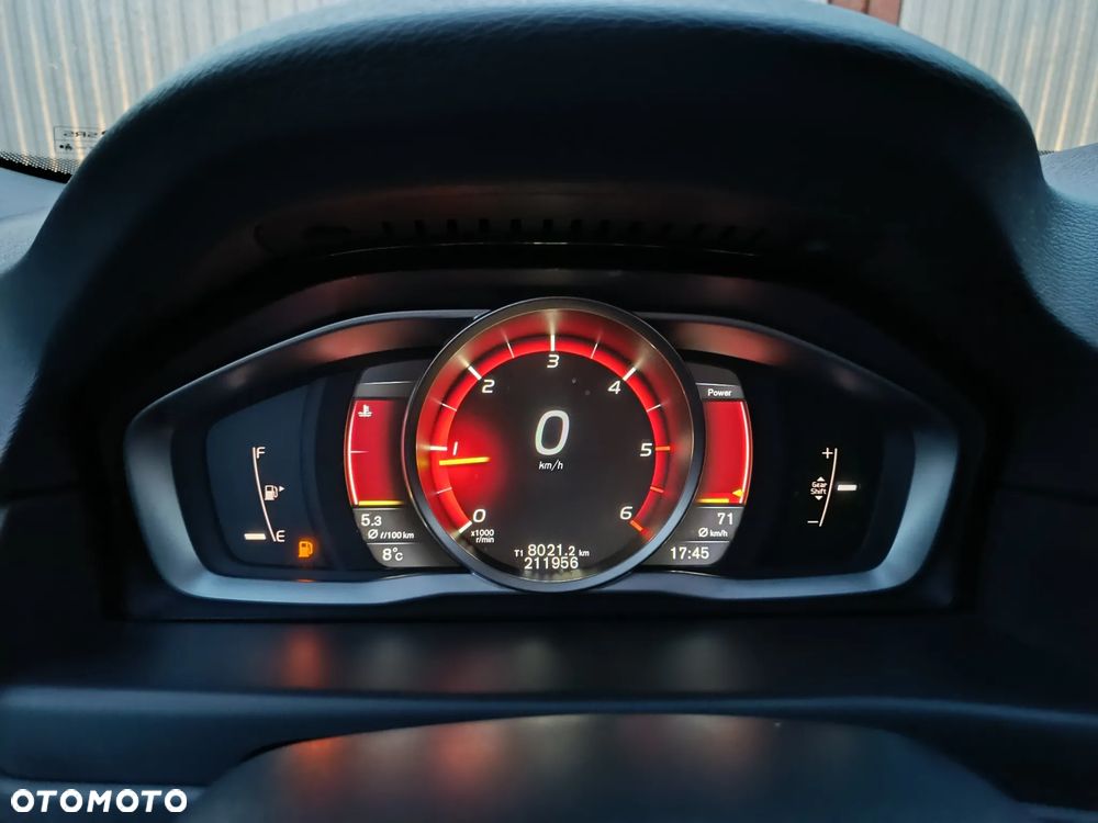 Volvo V70 D4 Summum - 36