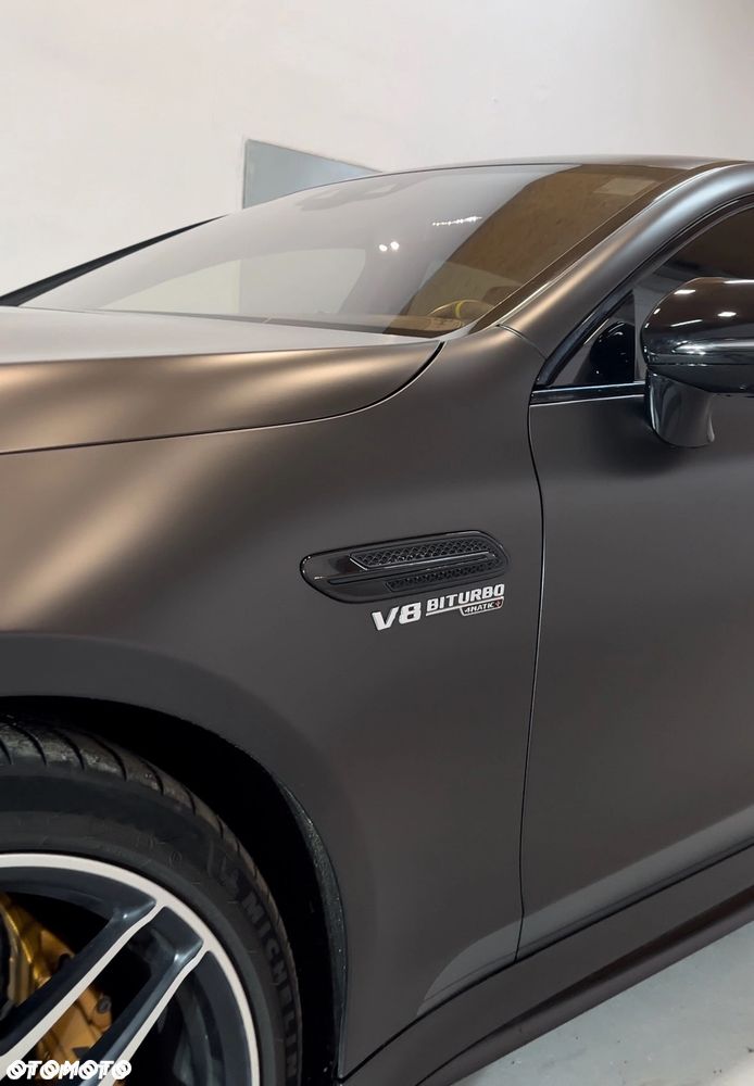 Mercedes-Benz AMG GT - 5