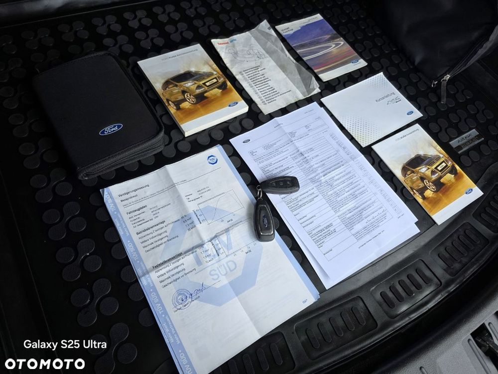 Ford Kuga 2.0 TDCi 4x4 Individual - 38