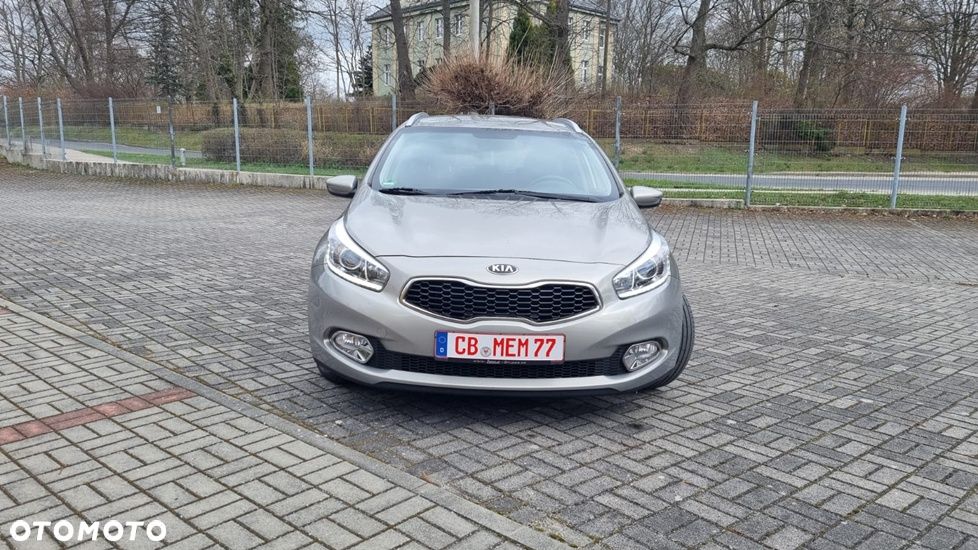 Kia Ceed 1.6 GDI Spirit - 8
