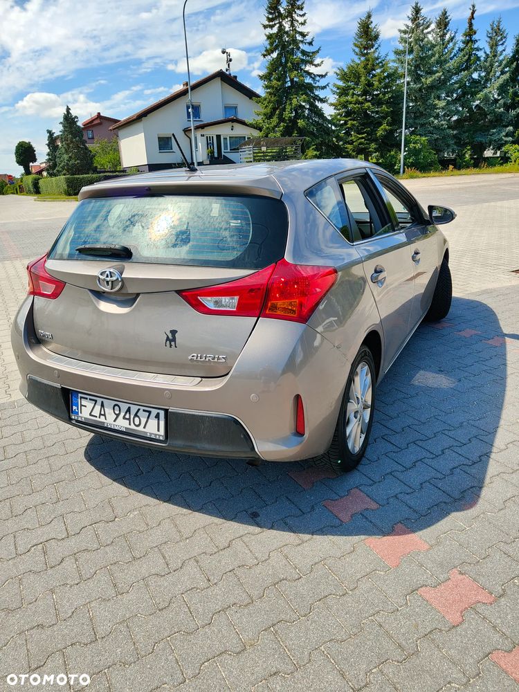 Toyota Auris 1.33 VVT-i - 3