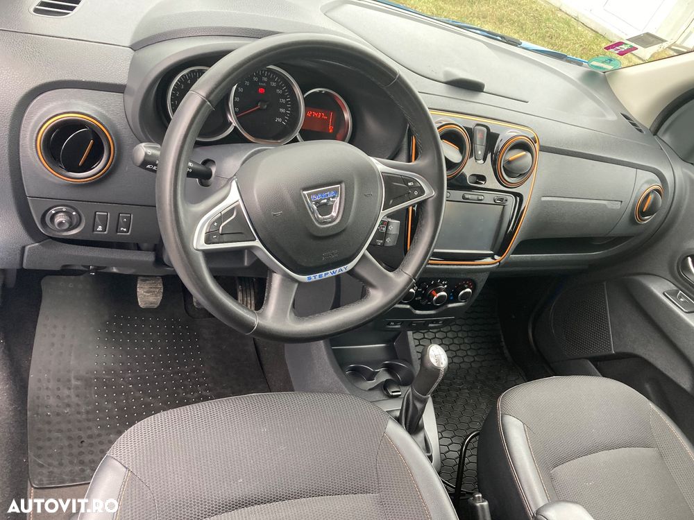 Dacia Lodgy TCe 115 Stepway - 12