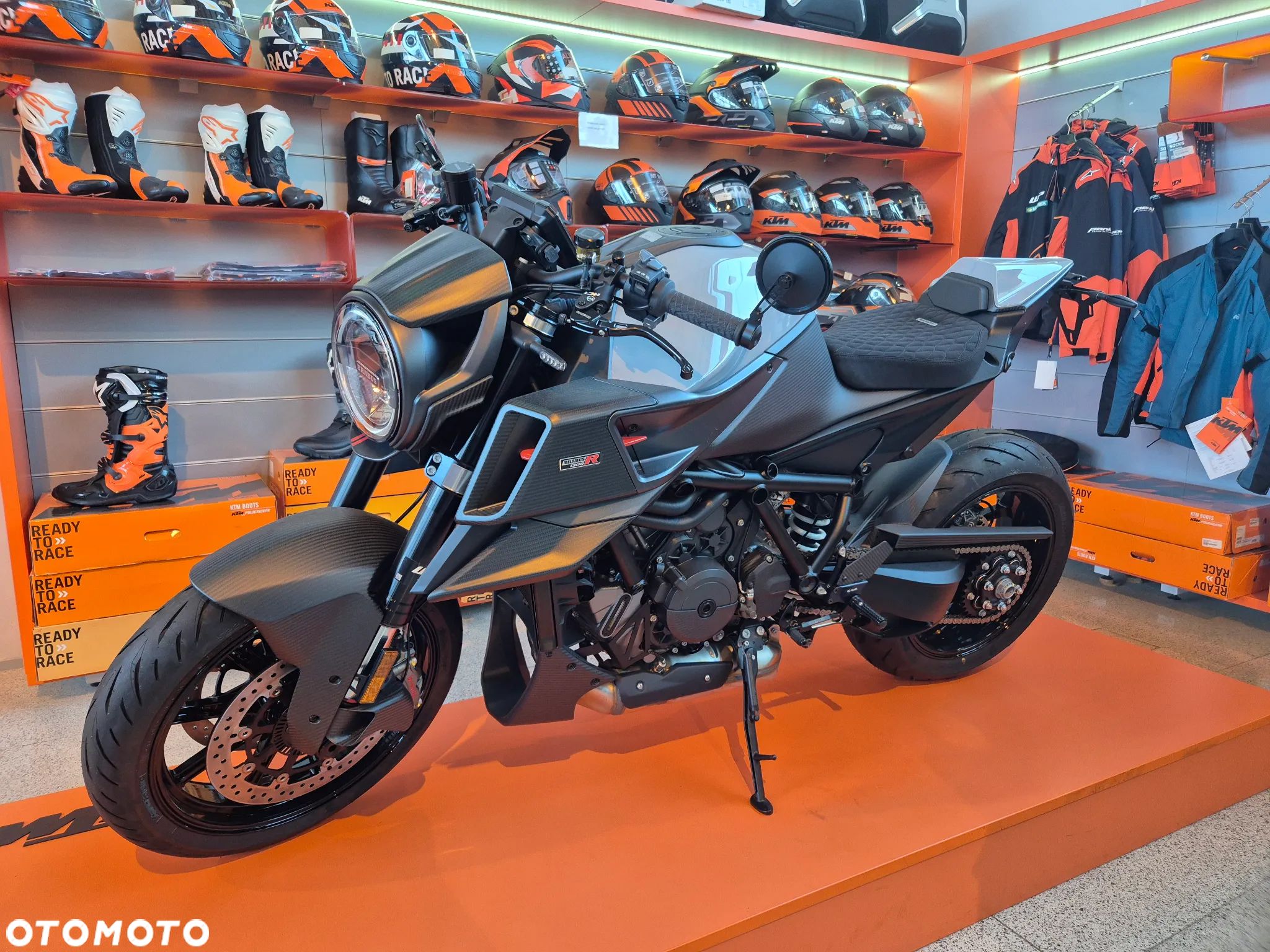 KTM Super Duke - 1