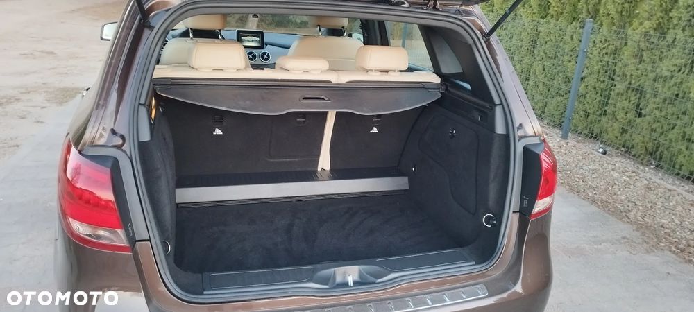 Mercedes-Benz Klasa B 180 (BlueEFFICIENCY) 7G-DCT - 13