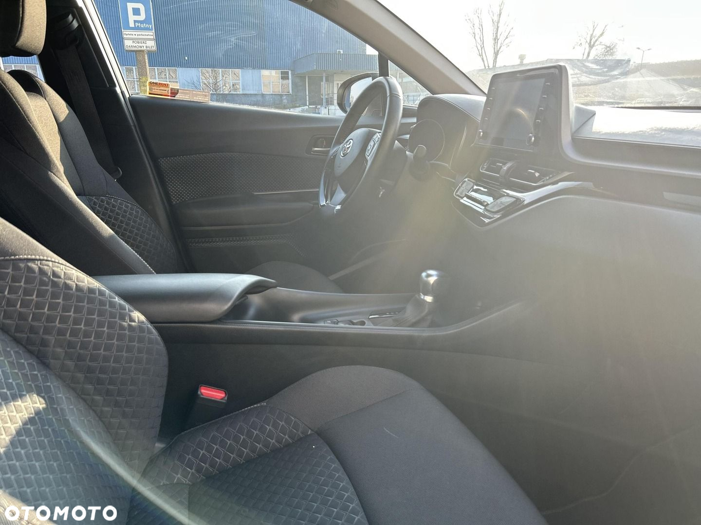 Toyota C-HR - 13