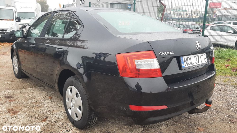 Skoda Octavia 2013 photo 3
