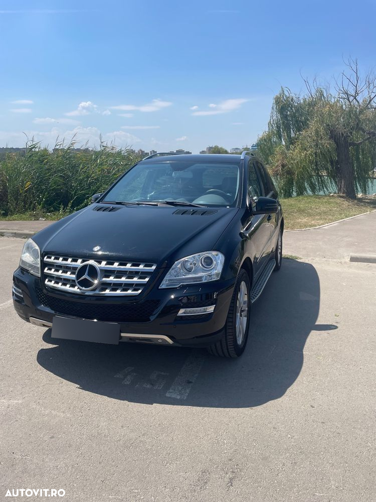 Mercedes-Benz ML 300 CDI BlueEfficiency Aut - 9