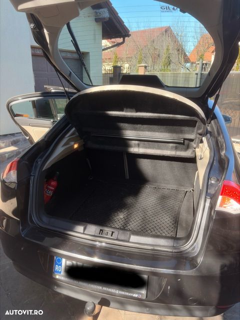 Renault Laguna 2.0dCi LUX - 7