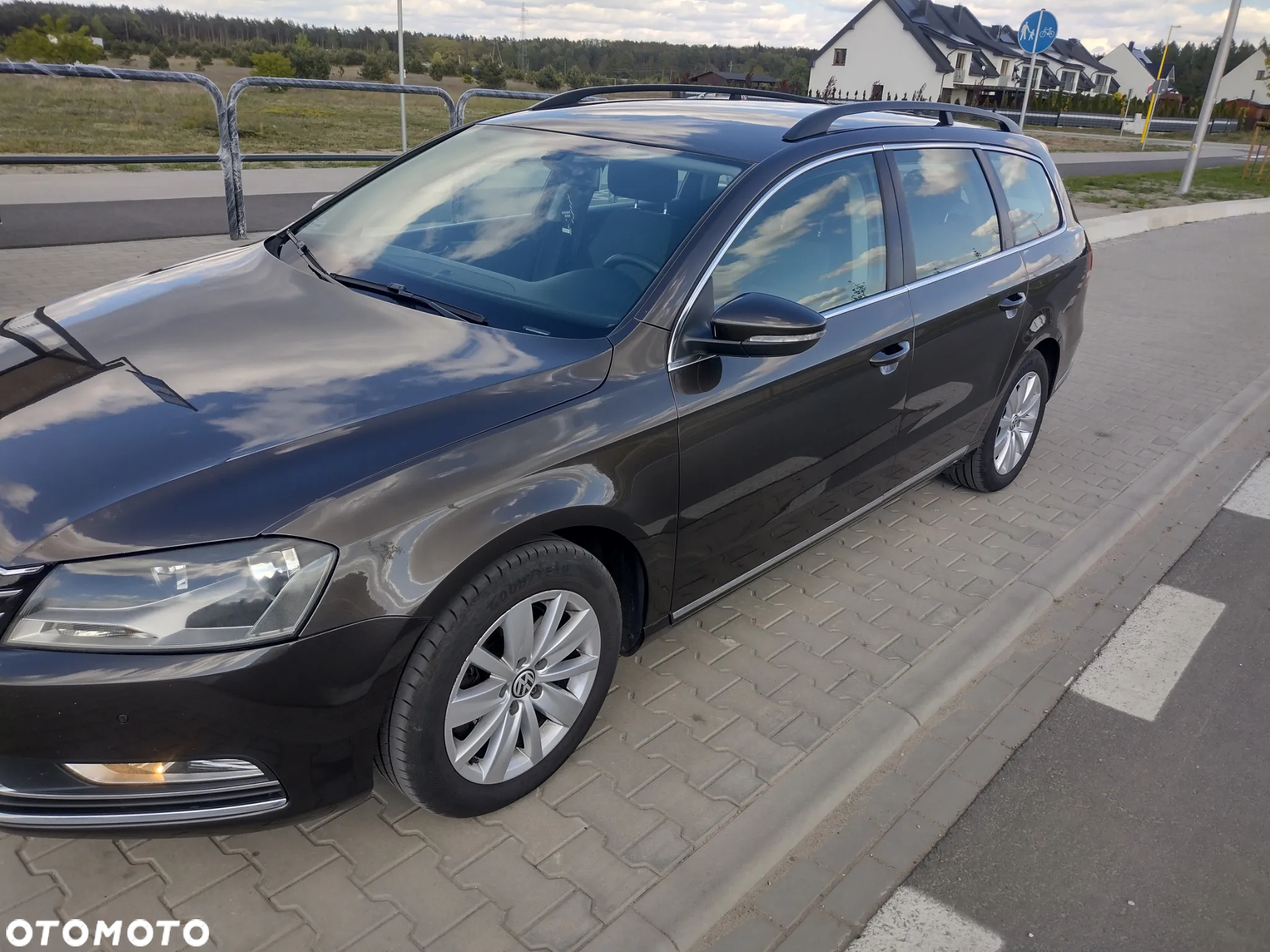 Volkswagen Passat 2.0 TDI Comfortline - 3