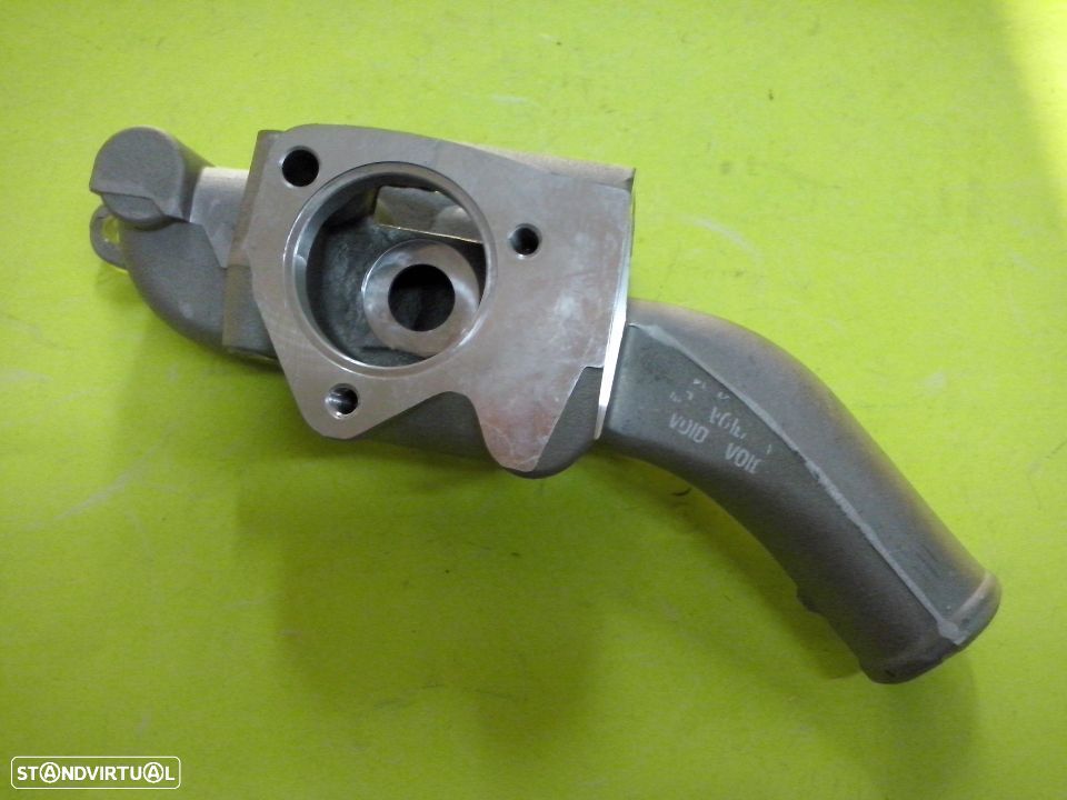 Corpo / Falange de água (Térmostato ) Nissan Pickup D21 motor TD25 (NOVA) - 1