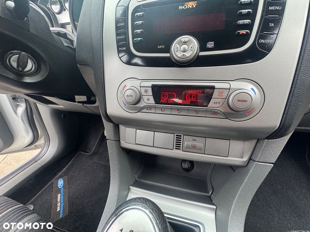 Ford Focus 1.6 Ti-VCT Trend - 15