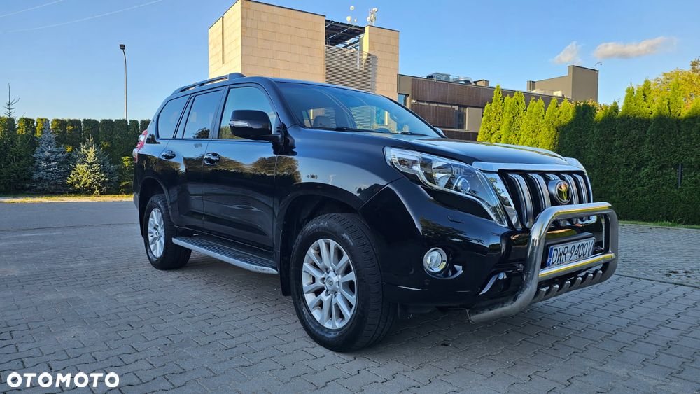 Toyota Land Cruiser LC 2.8 D-4D Invincible - 1