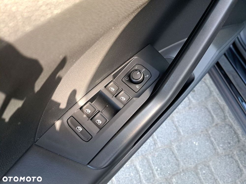 Volkswagen T-Cross 1.5 TSI ACT Life Plus DSG - 13