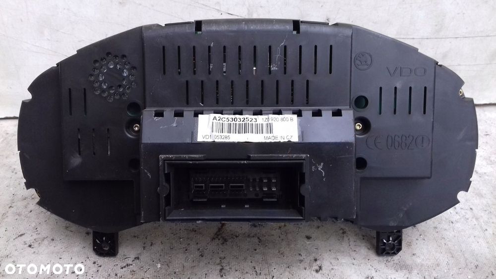 KOMPUTER 5WP4028204 06A906033CL ZESTAW IMMO SKODA OCTAVIA II 1.6 8V 04- - 9