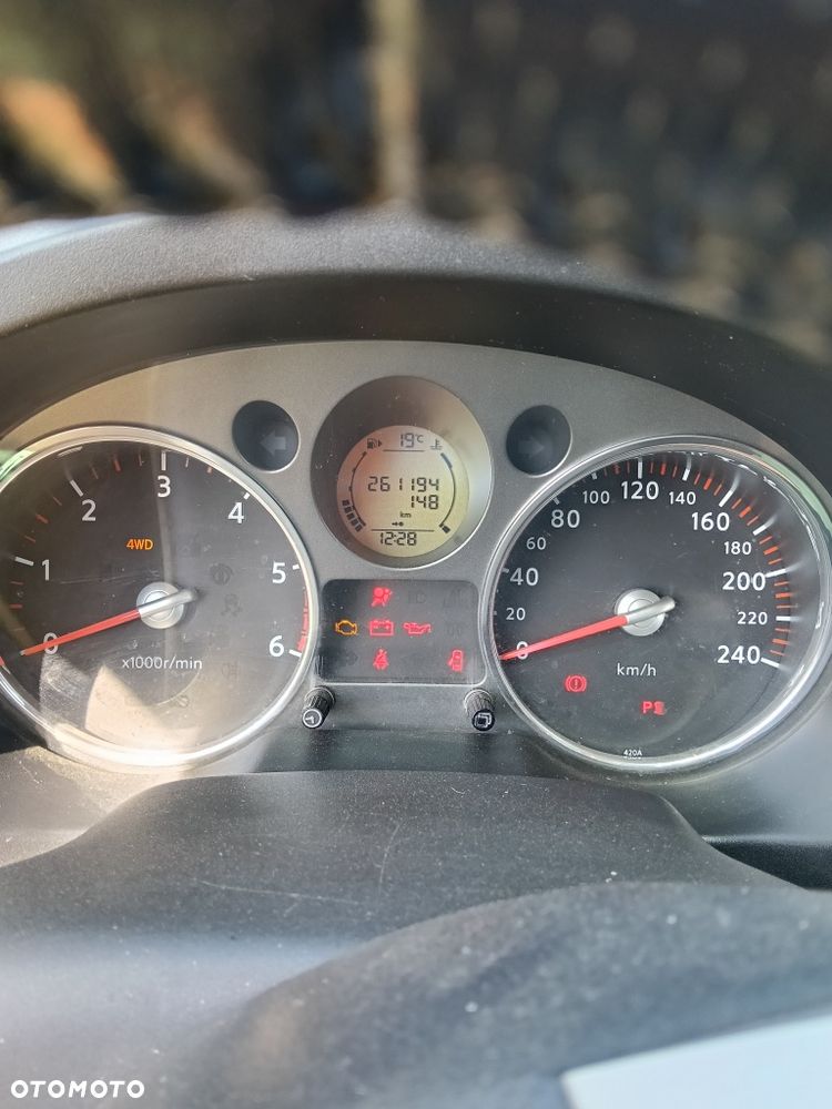 Nissan X-Trail - 4