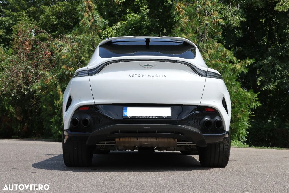 Aston Martin DBX Standard - 8