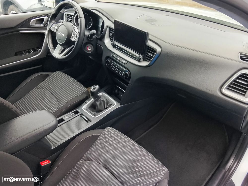 Kia XCeed 1.0 T-GDI Dynamic - 7