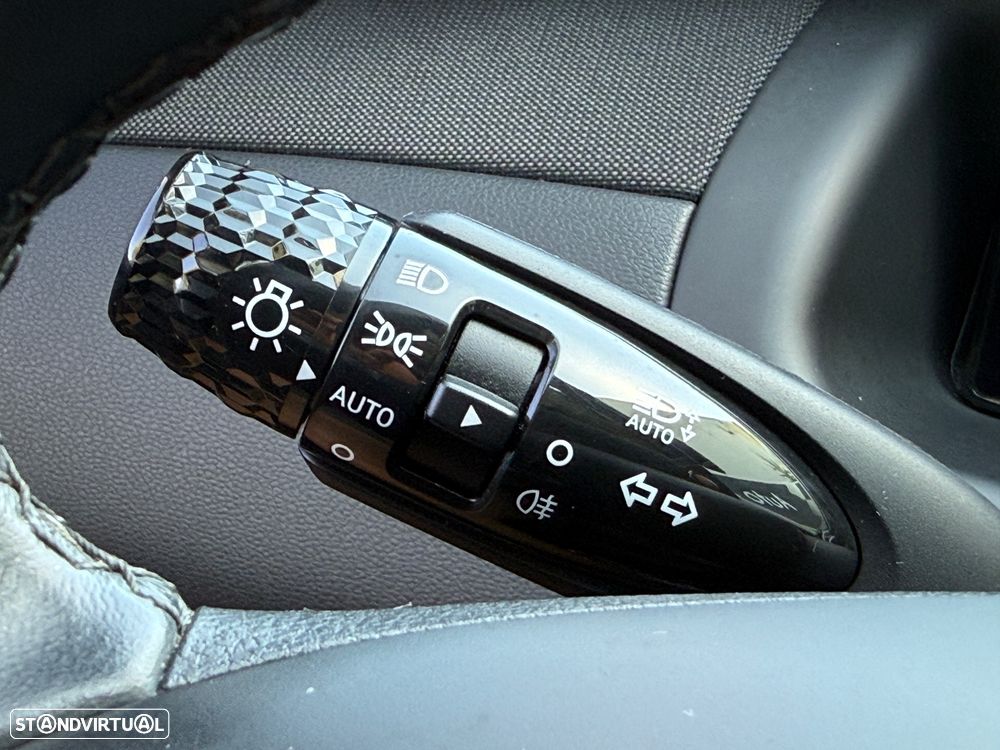 Hyundai Tucson 1.6 CRDi Vanguard - 31