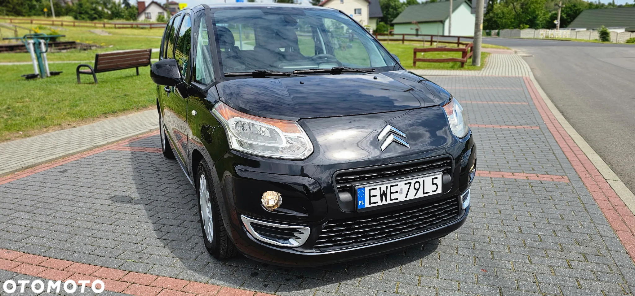 Citroën C3 Picasso 1.6 HDi Exclusive - 25