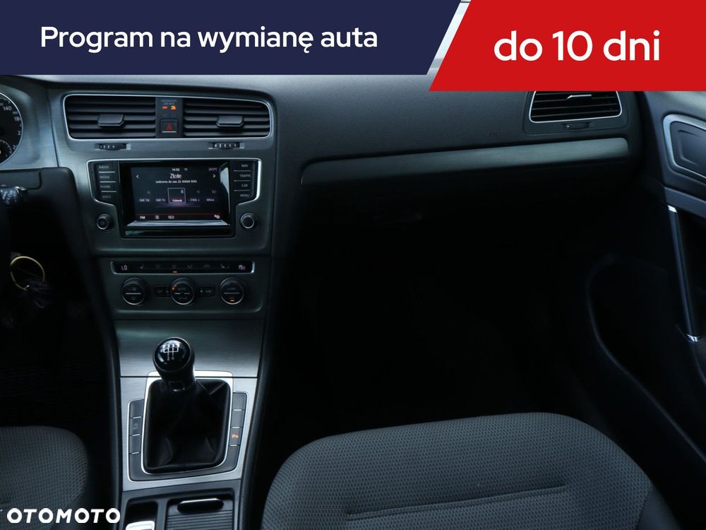 Volkswagen Golf Variant - 10