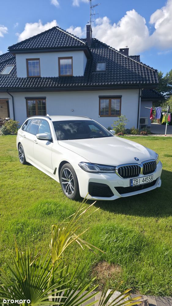 BMW Seria 5 520d xDrive mHEV M Sport sport - 11
