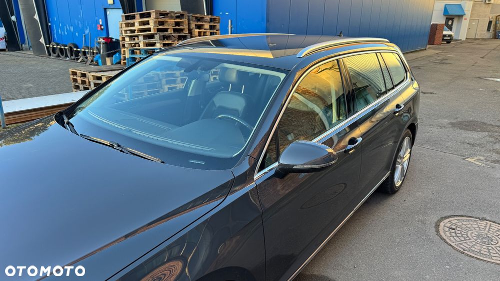 Volkswagen Passat 2.0 TDI (BlueMotion Technology) DSG Highline - 13