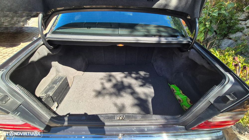 Mercedes-Benz W124 (1984-1997) - 11