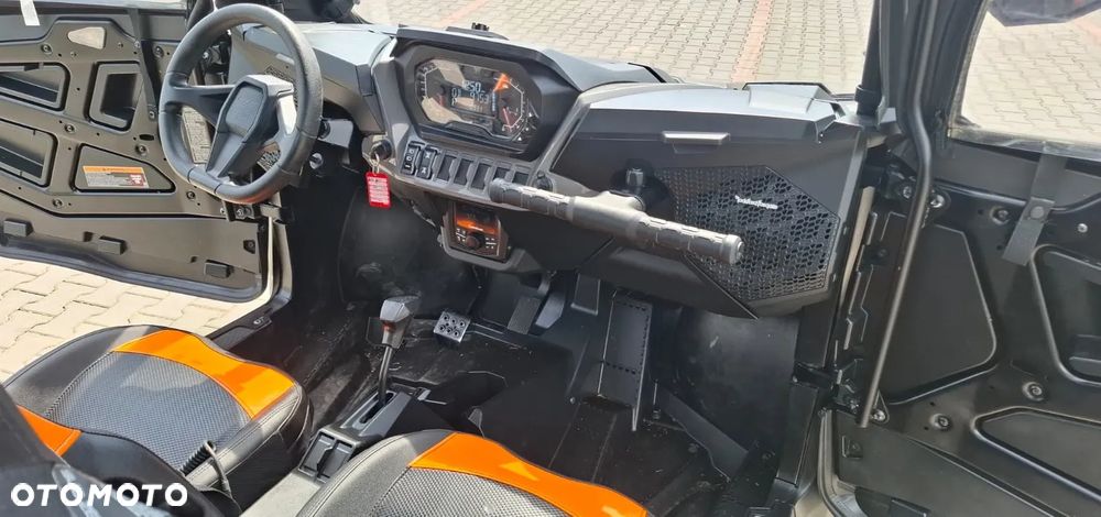 Polaris RZR - 19