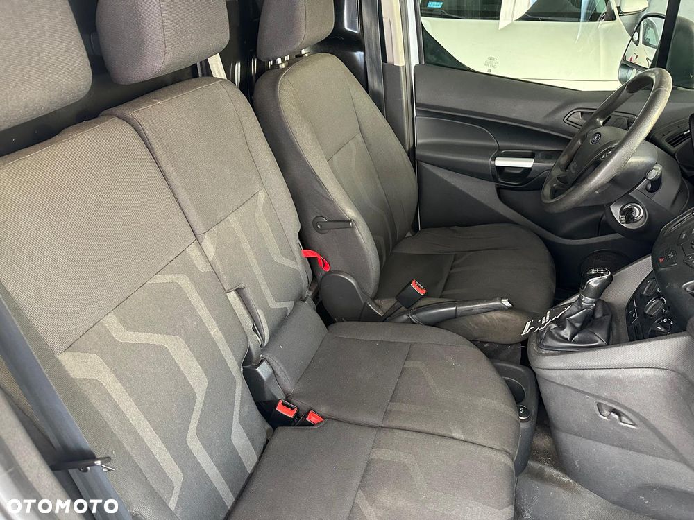 Ford Transit Connect - 11